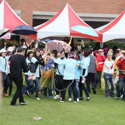 6e82b3fd09b4197bd44d6b7ef6646e22